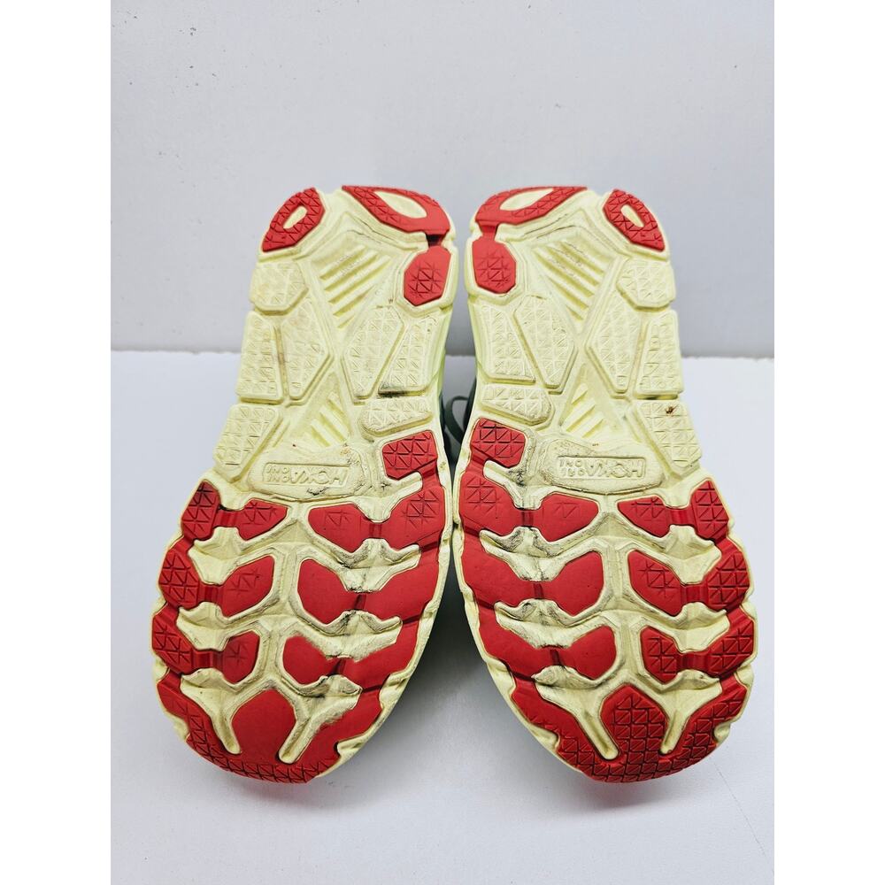Hoka Women 8 Comfy footwear - Picture 8 of 10